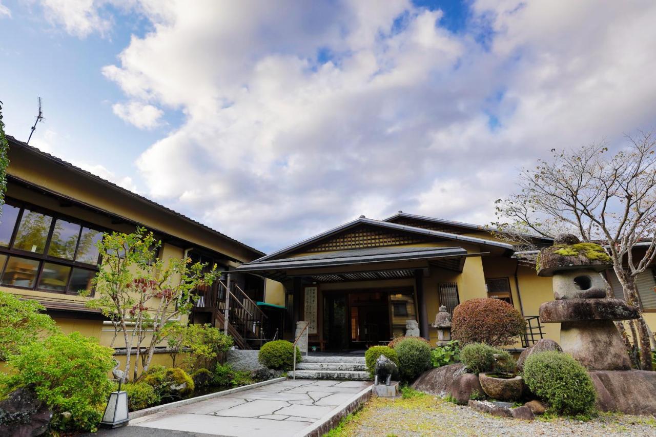 Tatsuta Ryokan Идзу Экстерьер фото